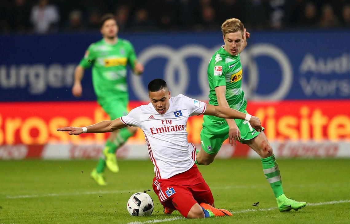 而其中曼联 而其中曼联